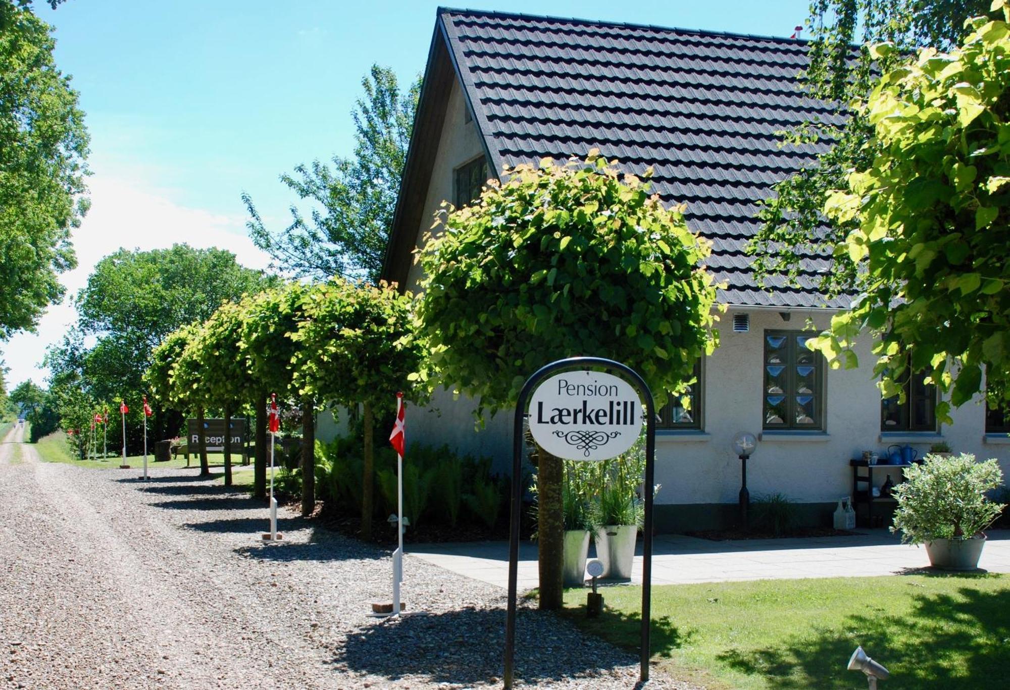 Pension Laerkelill Skovlund Exterior photo